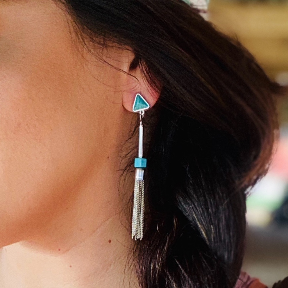 arrow turq earring